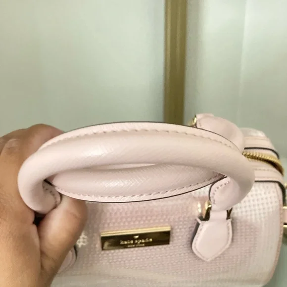 SOLD Kate Spade Pink Crossbody Bag Textured Sophistication - Picture 3 of 4